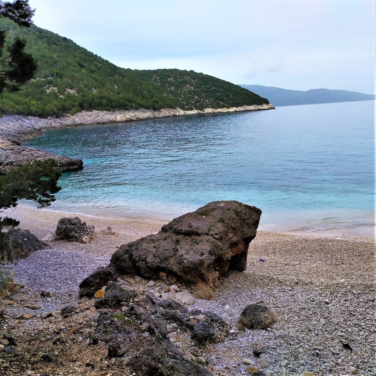 images/trekking_sami_kefalonia/kefalonia_hiking/kefalonia_walking_trails/walking_tours_kefalonia/kefalonia_trekking/antisamos_koutsoupia/kefalonia_trekking_03.jpg